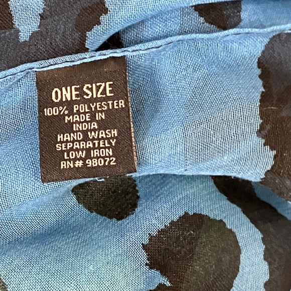 Colorful Leopard Print Large Scarf - Picture 5 of 5